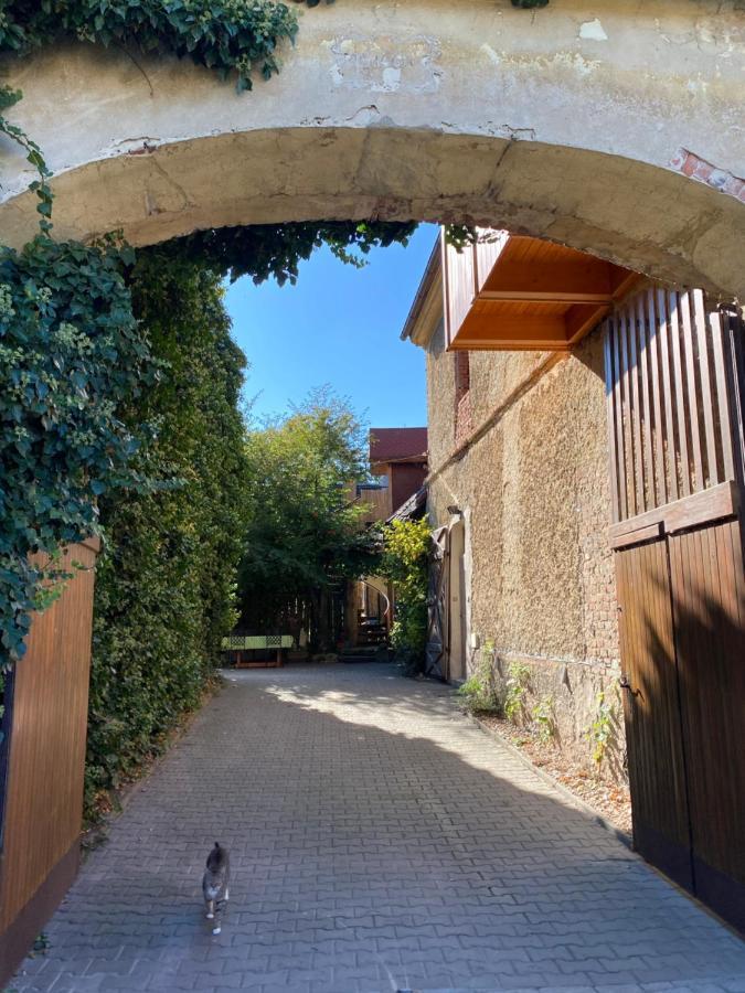 Apartmán Na statku Miskovice  Exterior foto